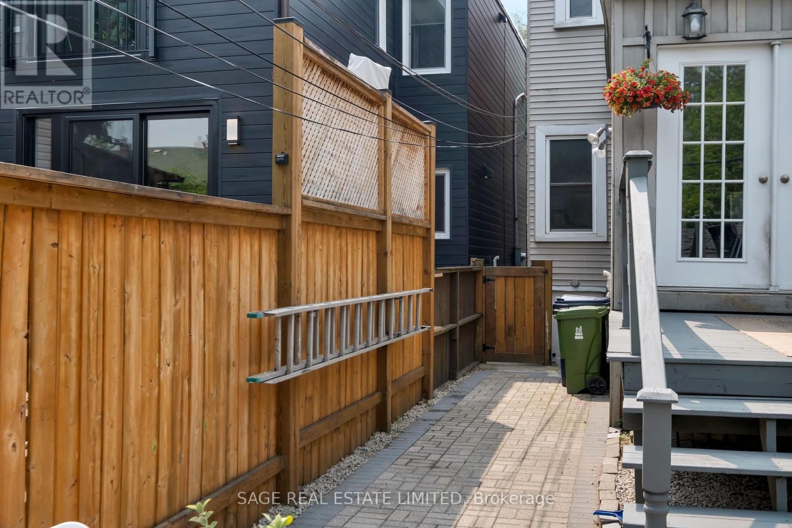 120 Withrow Avenue, Toronto, Ontario  M4K 1C9 - Photo 20 - E12208832