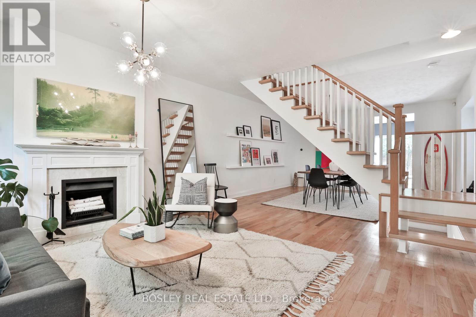 9 Prust Avenue, Toronto (South Riverdale), Ontario  M4L 2M7 - Photo 2 - E12208926