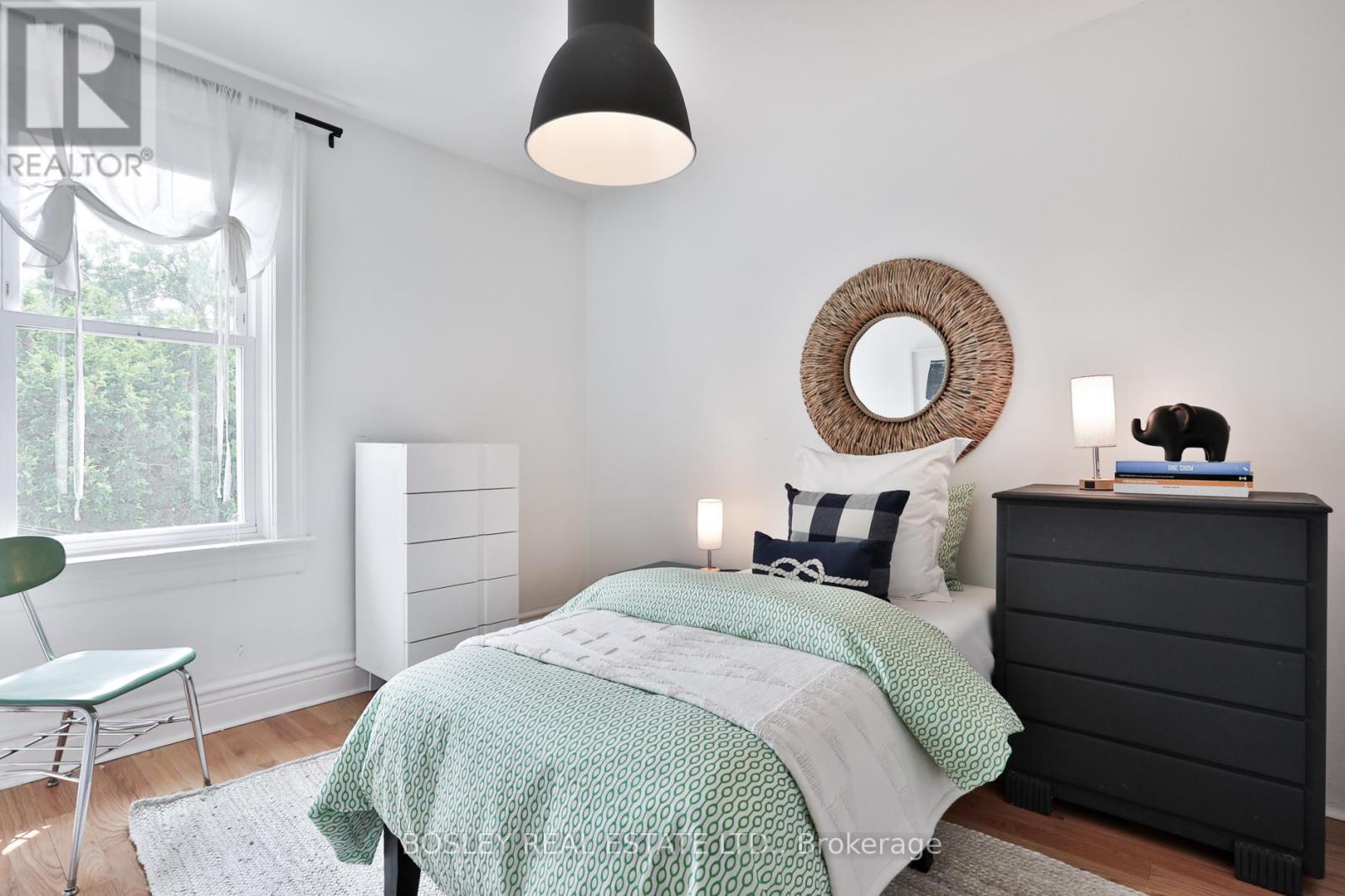 9 Prust Avenue, Toronto (South Riverdale), Ontario  M4L 2M7 - Photo 30 - E12208926