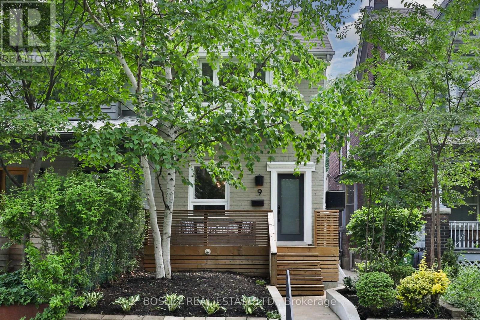 9 Prust Avenue, Toronto (South Riverdale), Ontario  M4L 2M7 - Photo 47 - E12208926