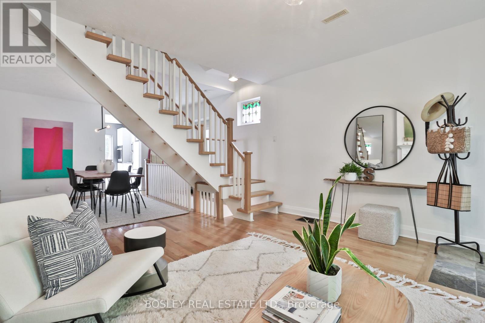 9 Prust Avenue, Toronto (South Riverdale), Ontario  M4L 2M7 - Photo 6 - E12208926