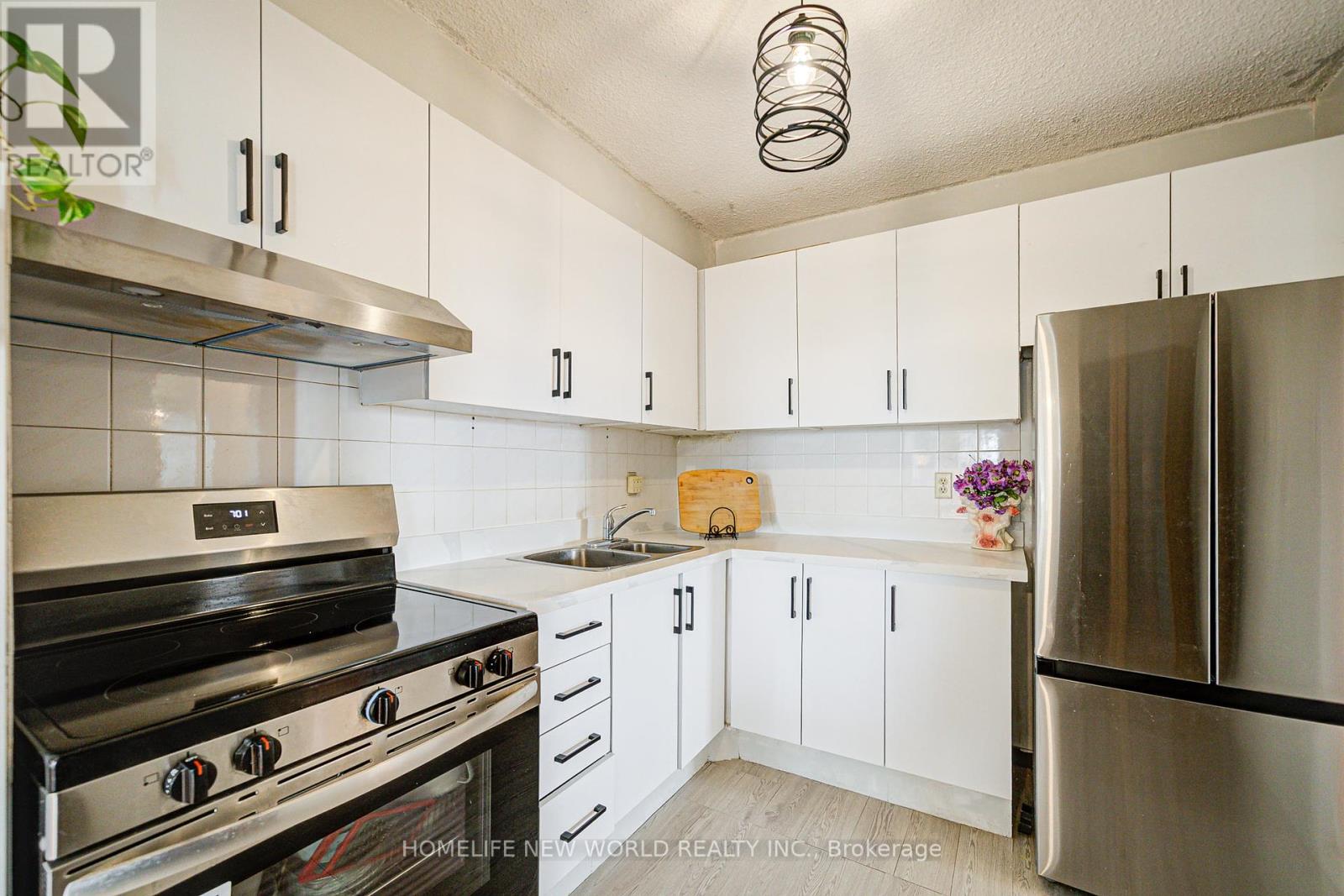 1001 - 4091 Sheppard Ave E Avenue, Toronto (Agincourt South-Malvern West), Ontario  M1S 3H2 - Photo 37 - E12208963