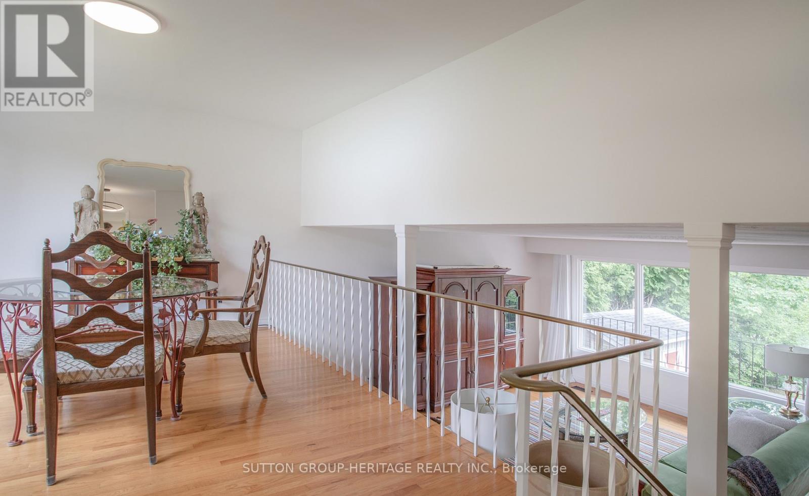 581 Arnhem Drive, Oshawa, Ontario  L1G 2J7 - Photo 3 - E12208986