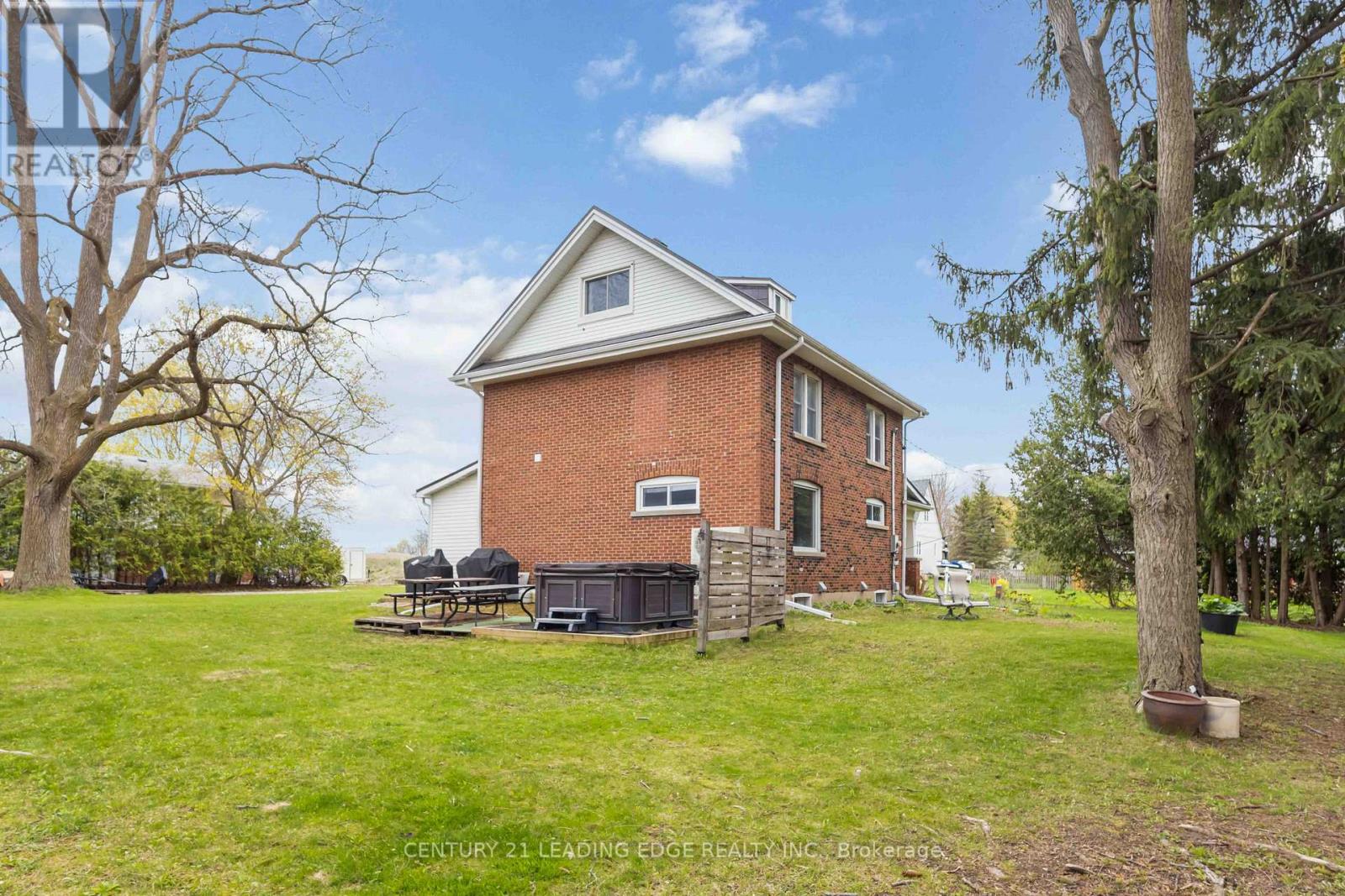 1742 Lane Street, Pickering, Ontario  L1Y 1B6 - Photo 11 - E12209014