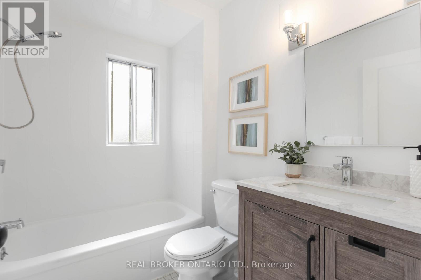 284 Waverley Road, Toronto, Ontario  M4L 3T6 - Photo 28 - E12209084