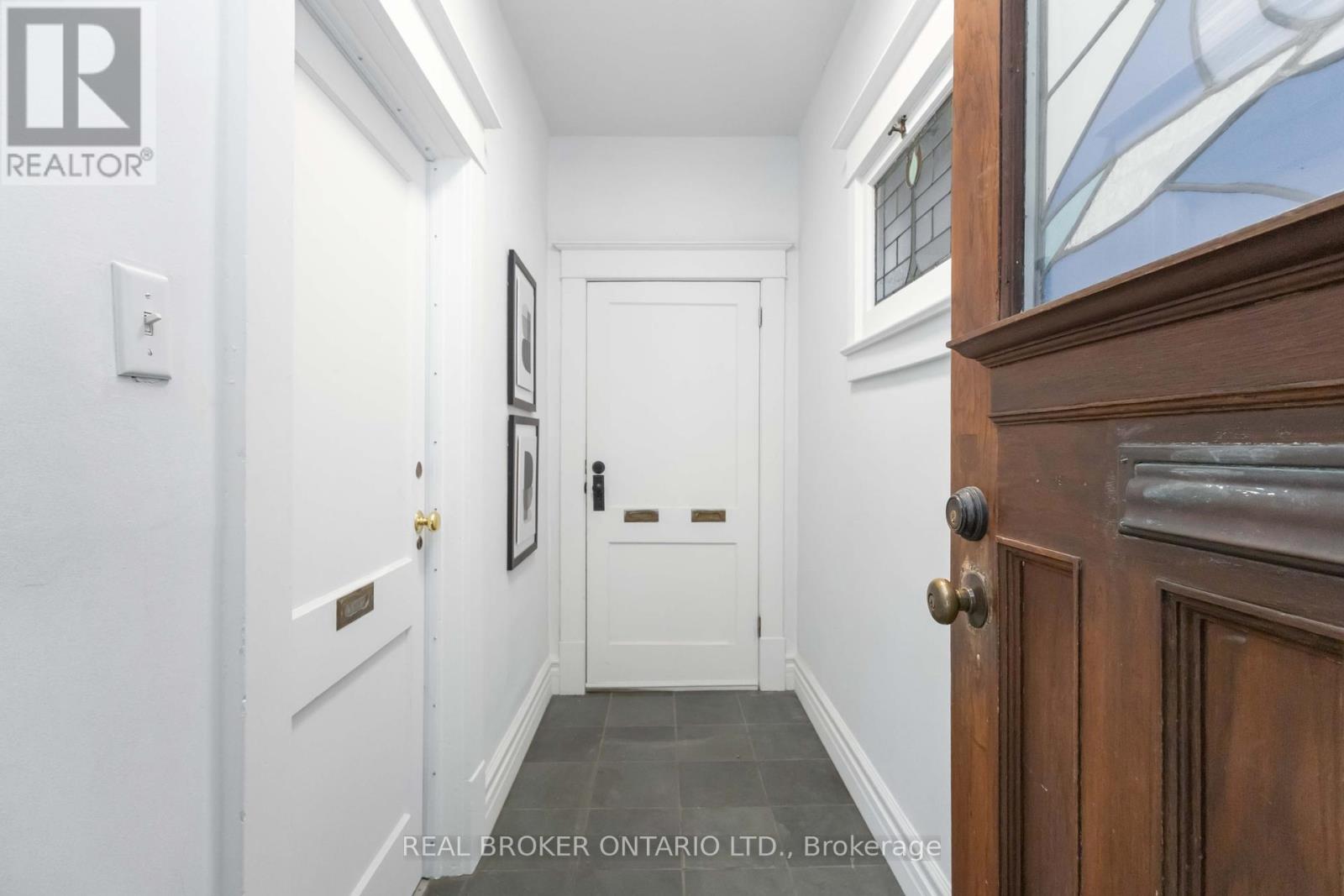 284 Waverley Road, Toronto, Ontario  M4L 3T6 - Photo 30 - E12209084
