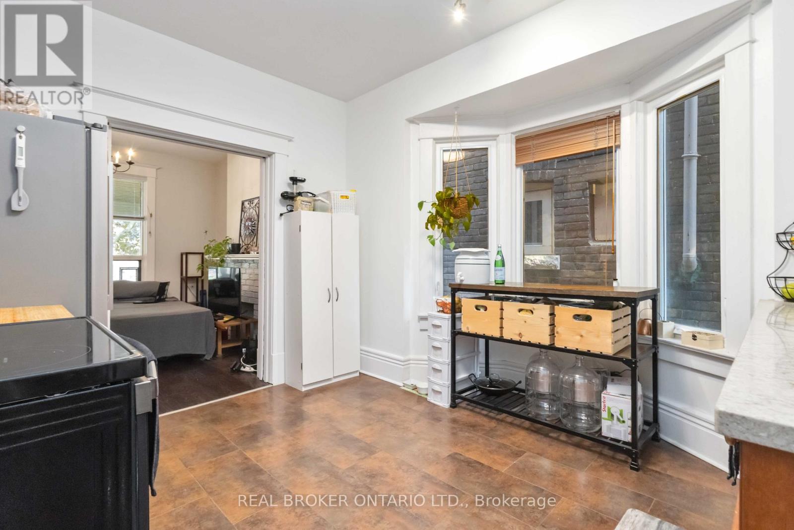 284 Waverley Road, Toronto, Ontario  M4L 3T6 - Photo 35 - E12209084
