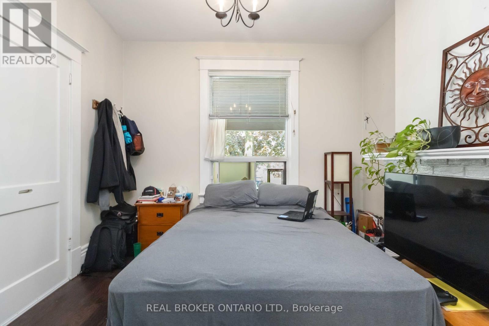 284 Waverley Road, Toronto, Ontario  M4L 3T6 - Photo 37 - E12209084