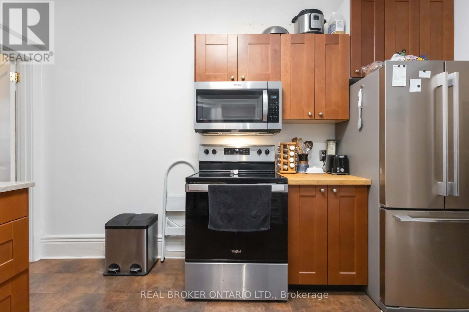 284 Waverley Road, Toronto, Ontario  M4L 3T6 - Photo 39 - E12209084