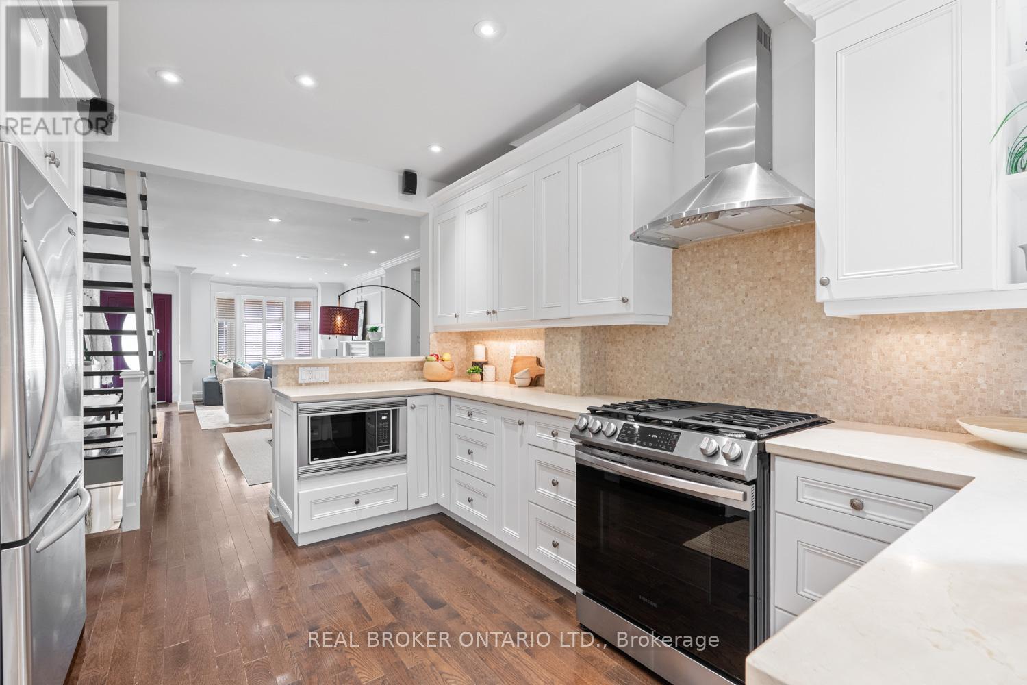 178 Browning Avenue, Toronto (Playter Estates-Danforth), Ontario  M4K 1W5 - Photo 10 - E12209155