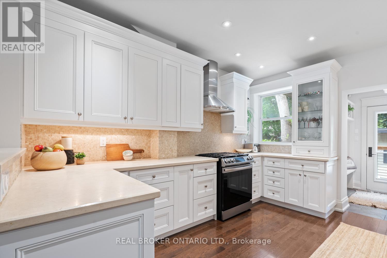 178 Browning Avenue, Toronto (Playter Estates-Danforth), Ontario  M4K 1W5 - Photo 13 - E12209155