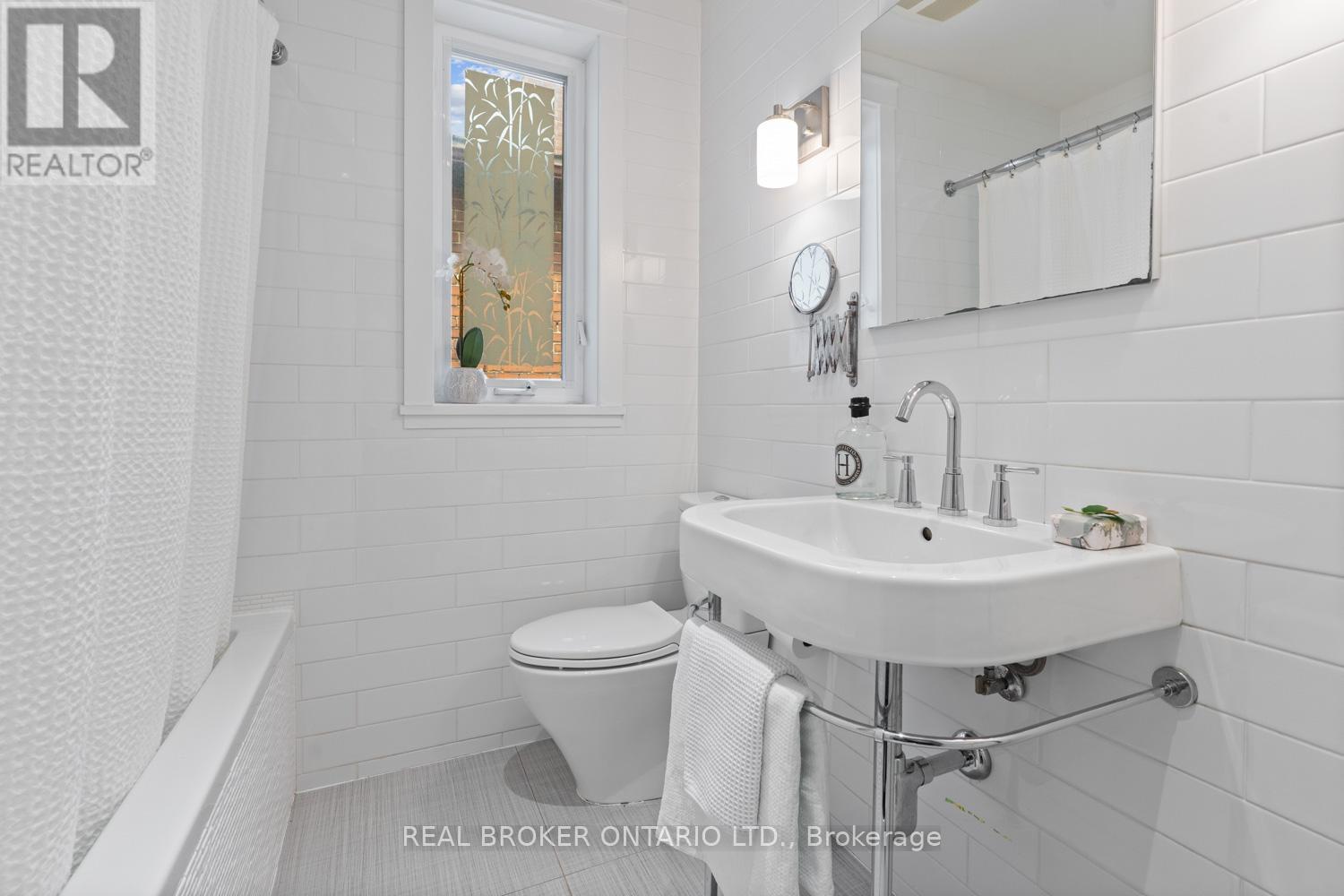 178 Browning Avenue, Toronto (Playter Estates-Danforth), Ontario  M4K 1W5 - Photo 28 - E12209155