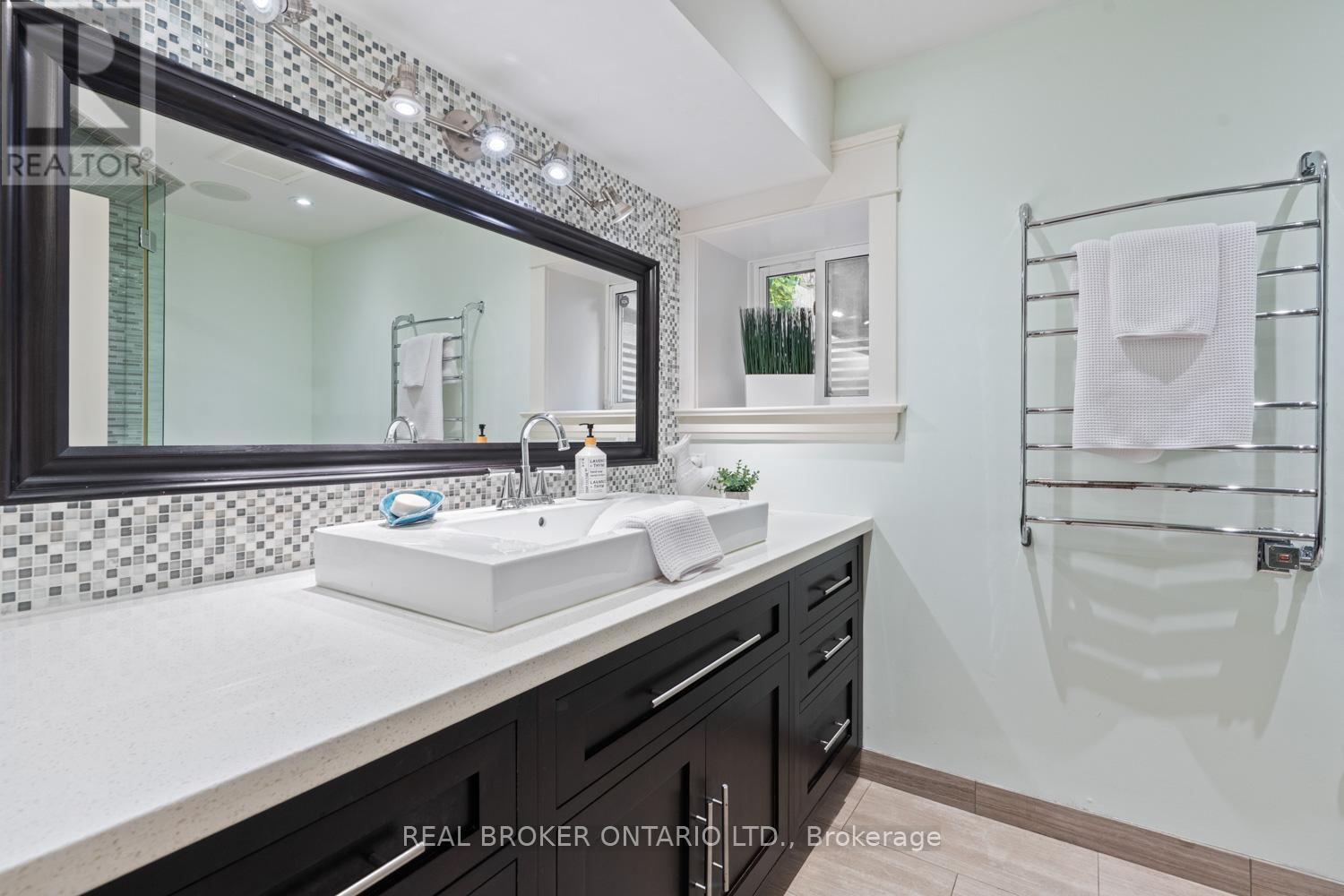 178 Browning Avenue, Toronto (Playter Estates-Danforth), Ontario  M4K 1W5 - Photo 31 - E12209155