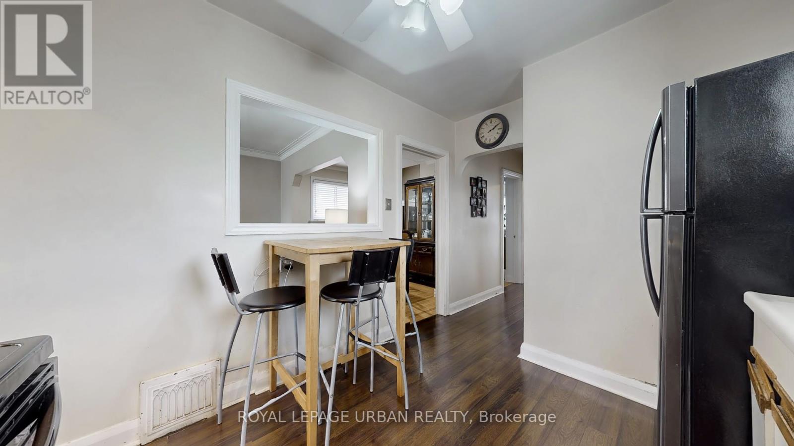61 Binswood Avenue, Toronto (East York), Ontario  M4C 3N8 - Photo 14 - E12209226
