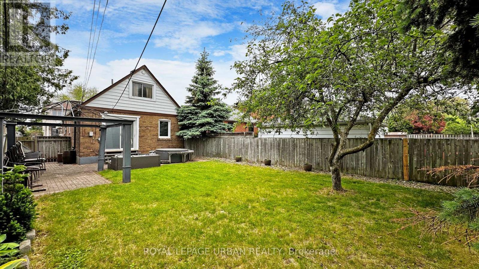 61 Binswood Avenue, Toronto (East York), Ontario  M4C 3N8 - Photo 34 - E12209226