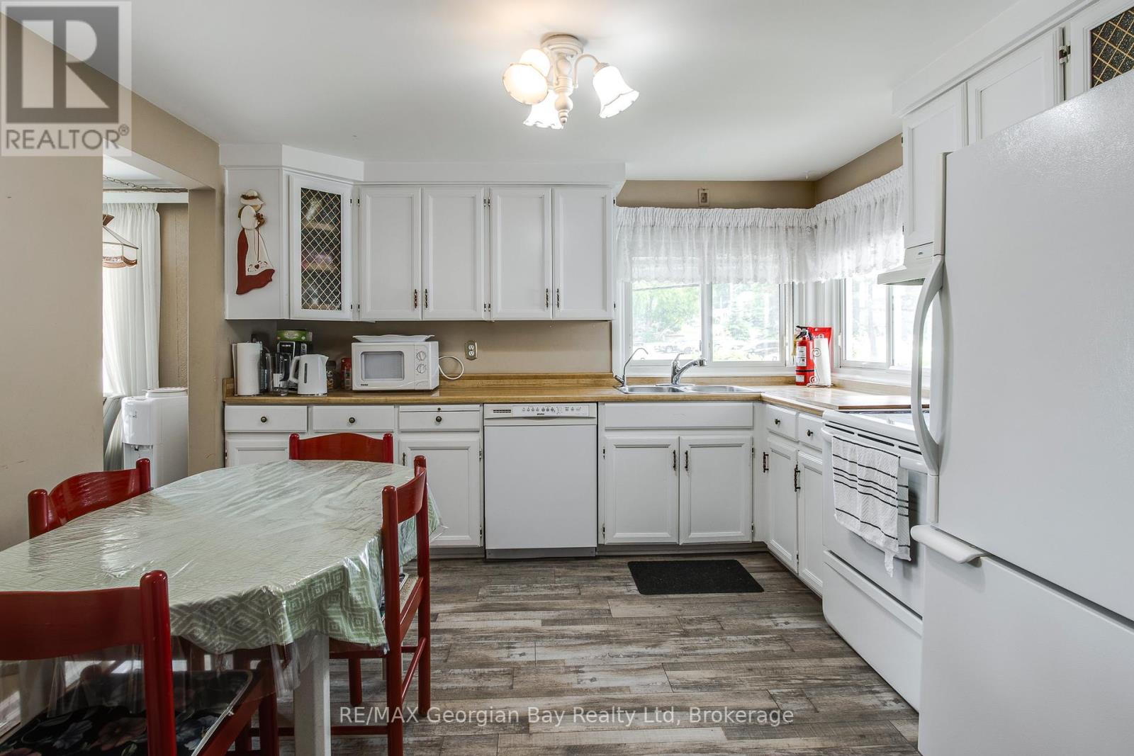 586 Dominion Avenue, Midland, Ontario  L4R 1R3 - Photo 7 - S12207996