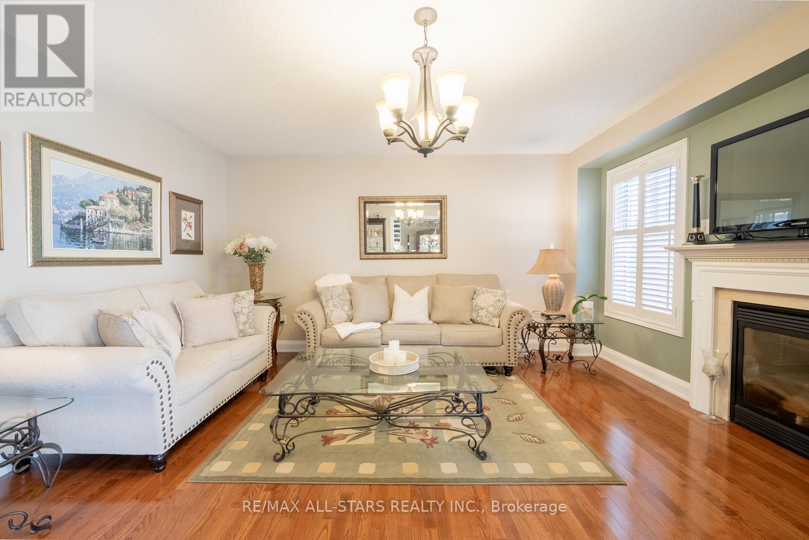124 Richard Coulson Crescent, Whitchurch-Stouffville, Ontario  L4A 0H9 - Photo 11 - N12208760
