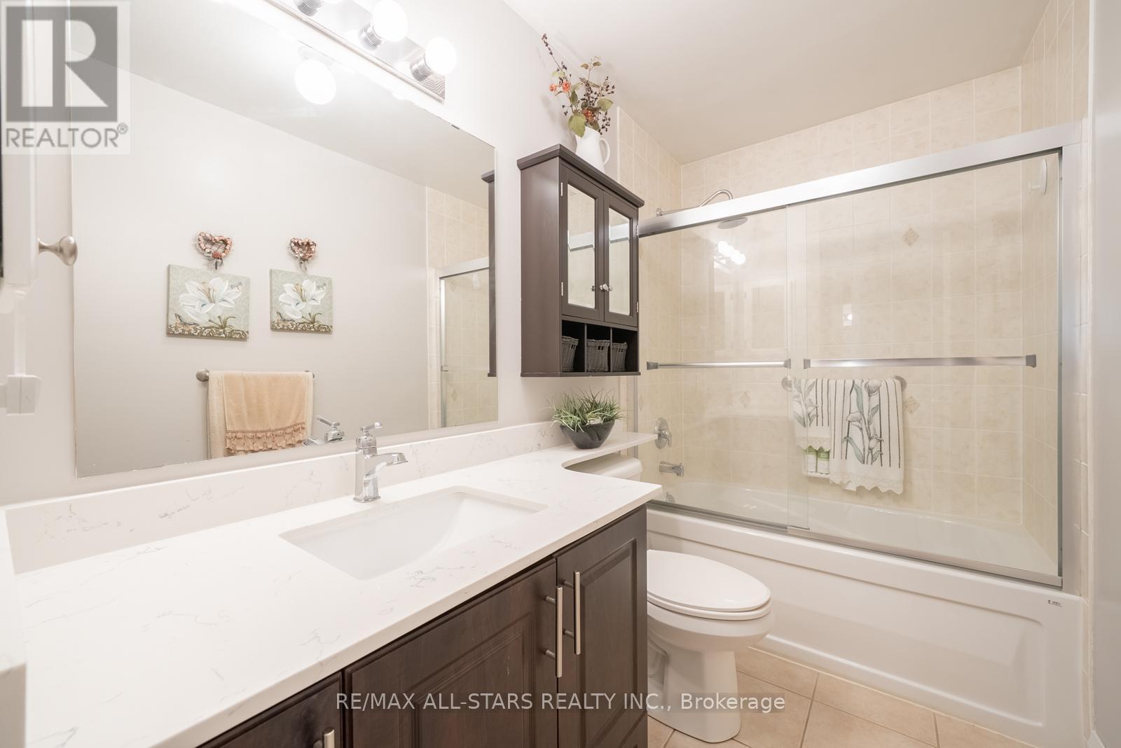124 Richard Coulson Crescent, Whitchurch-Stouffville, Ontario  L4A 0H9 - Photo 21 - N12208760
