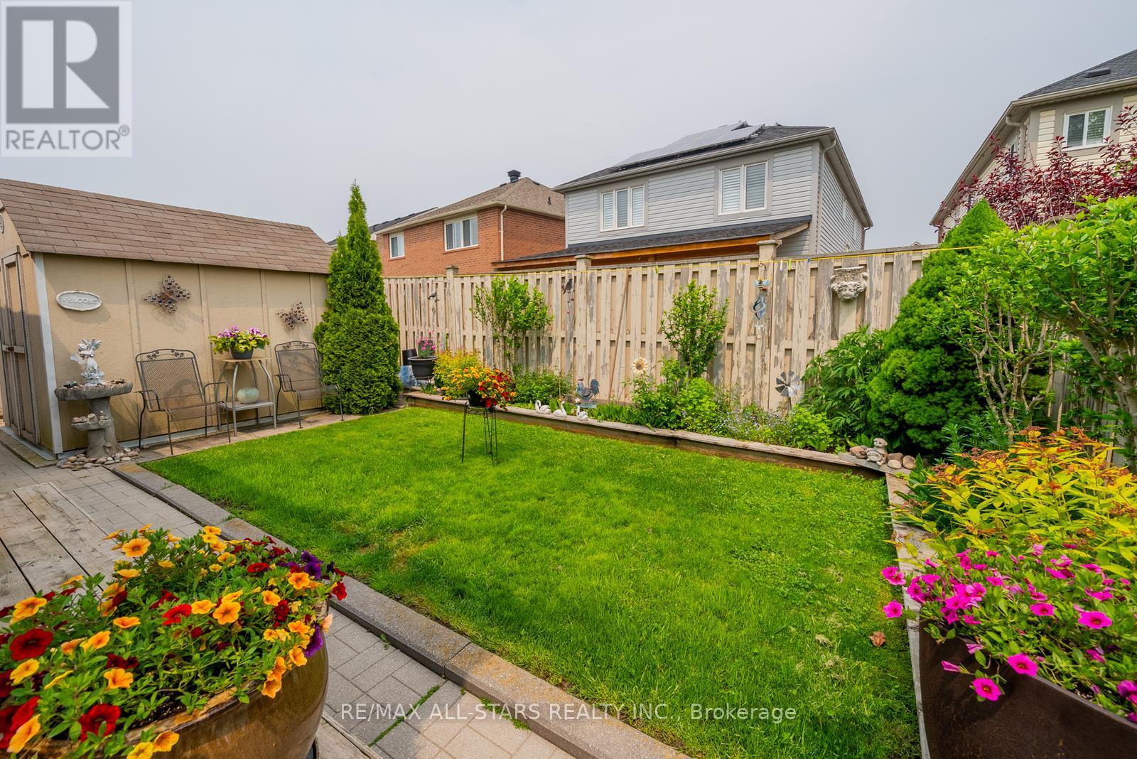 124 Richard Coulson Crescent, Whitchurch-Stouffville, Ontario  L4A 0H9 - Photo 30 - N12208760