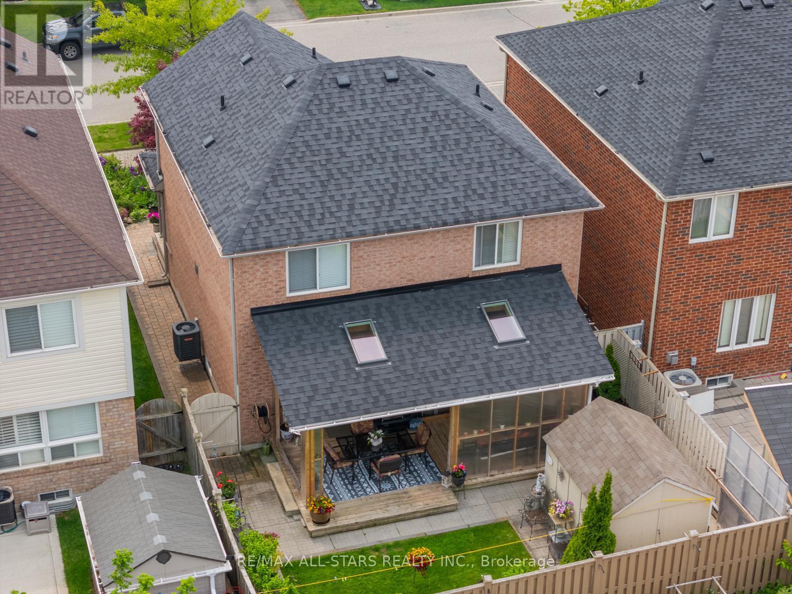 124 Richard Coulson Crescent, Whitchurch-Stouffville, Ontario  L4A 0H9 - Photo 42 - N12208760