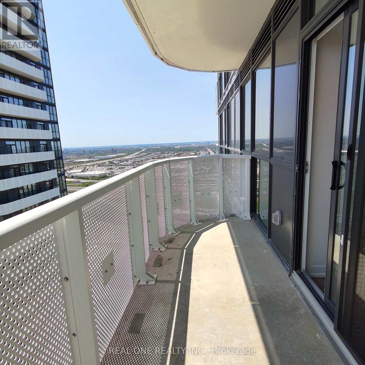 4905 - 225 Commerce Street, Vaughan, Ontario  L4K 5C3 - Photo 11 - N12208781