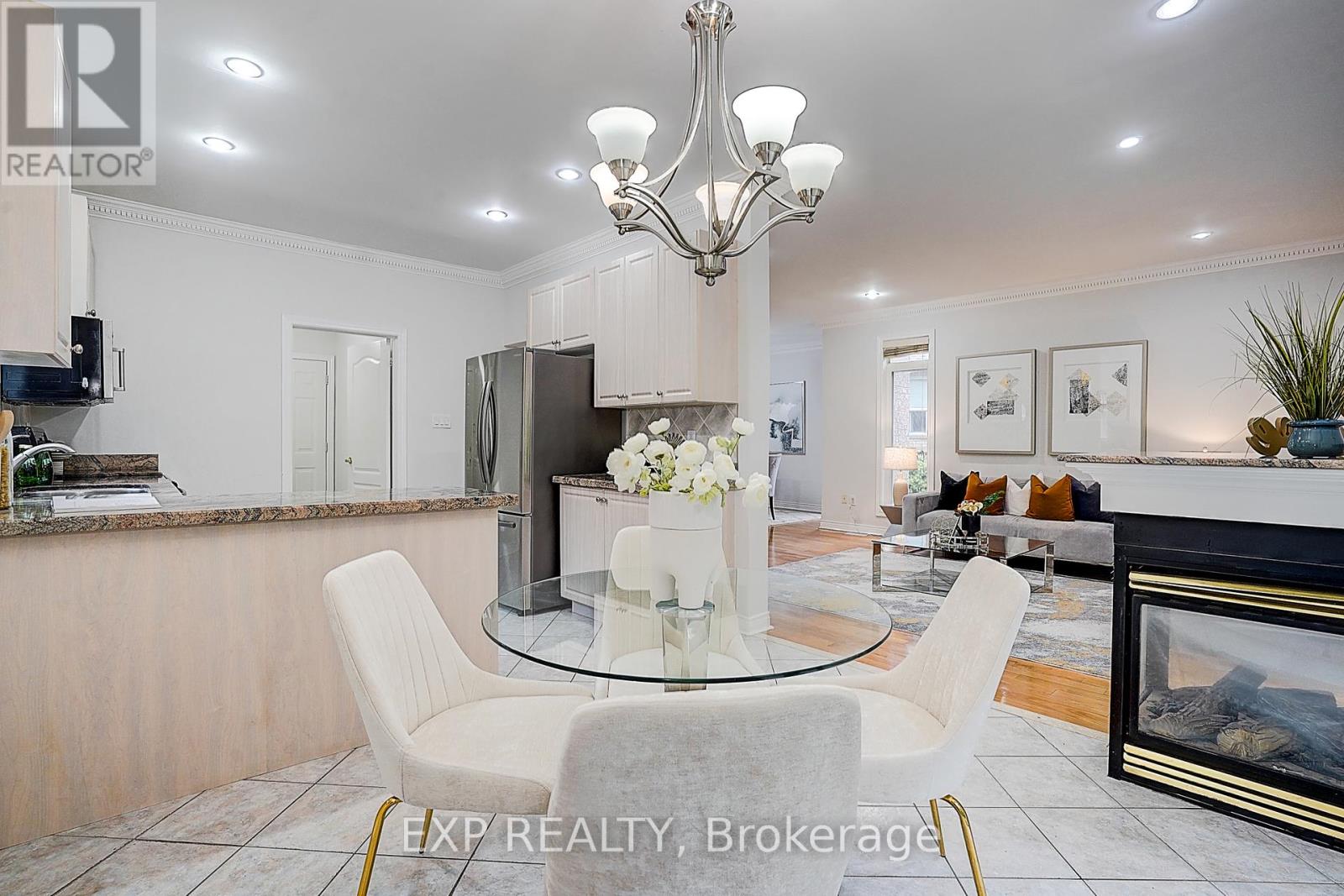 12 Tormina Court, Markham, Ontario  L3S 4R2 - Photo 21 - N12208810