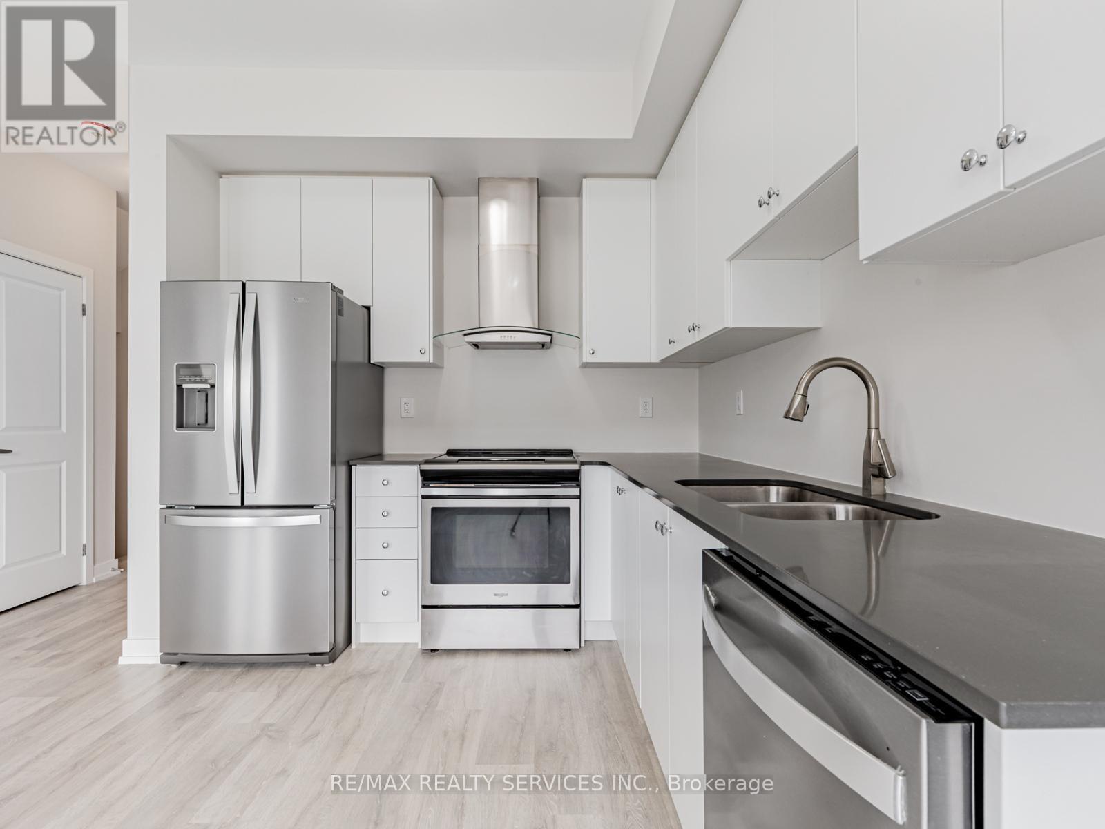5 Lachine Street, Vaughan, Ontario  L4L 0L9 - Photo 23 - N12208828