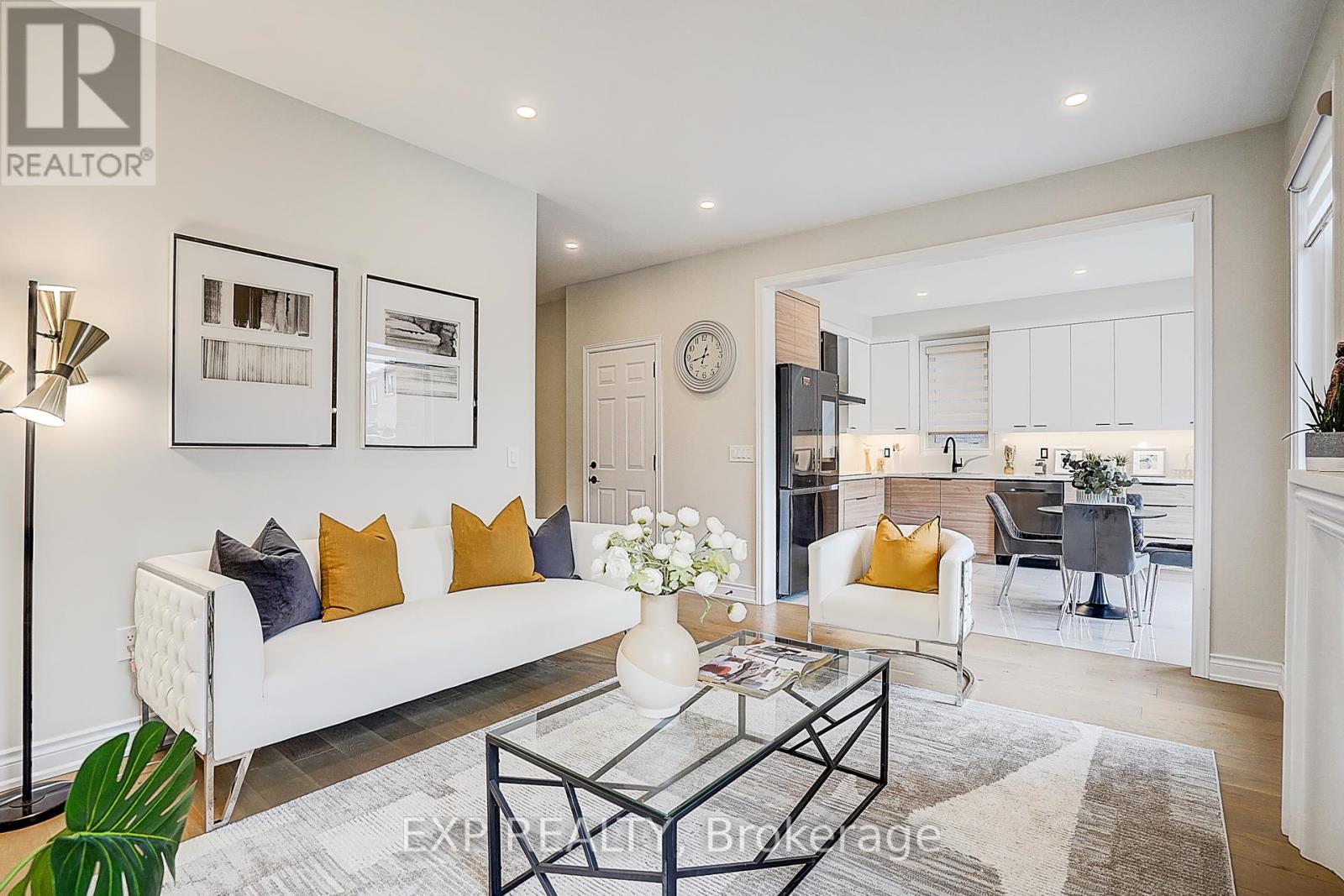322 Stonebridge Drive, Markham (Berczy), Ontario  L6C 0C5 - Photo 12 - N12208851