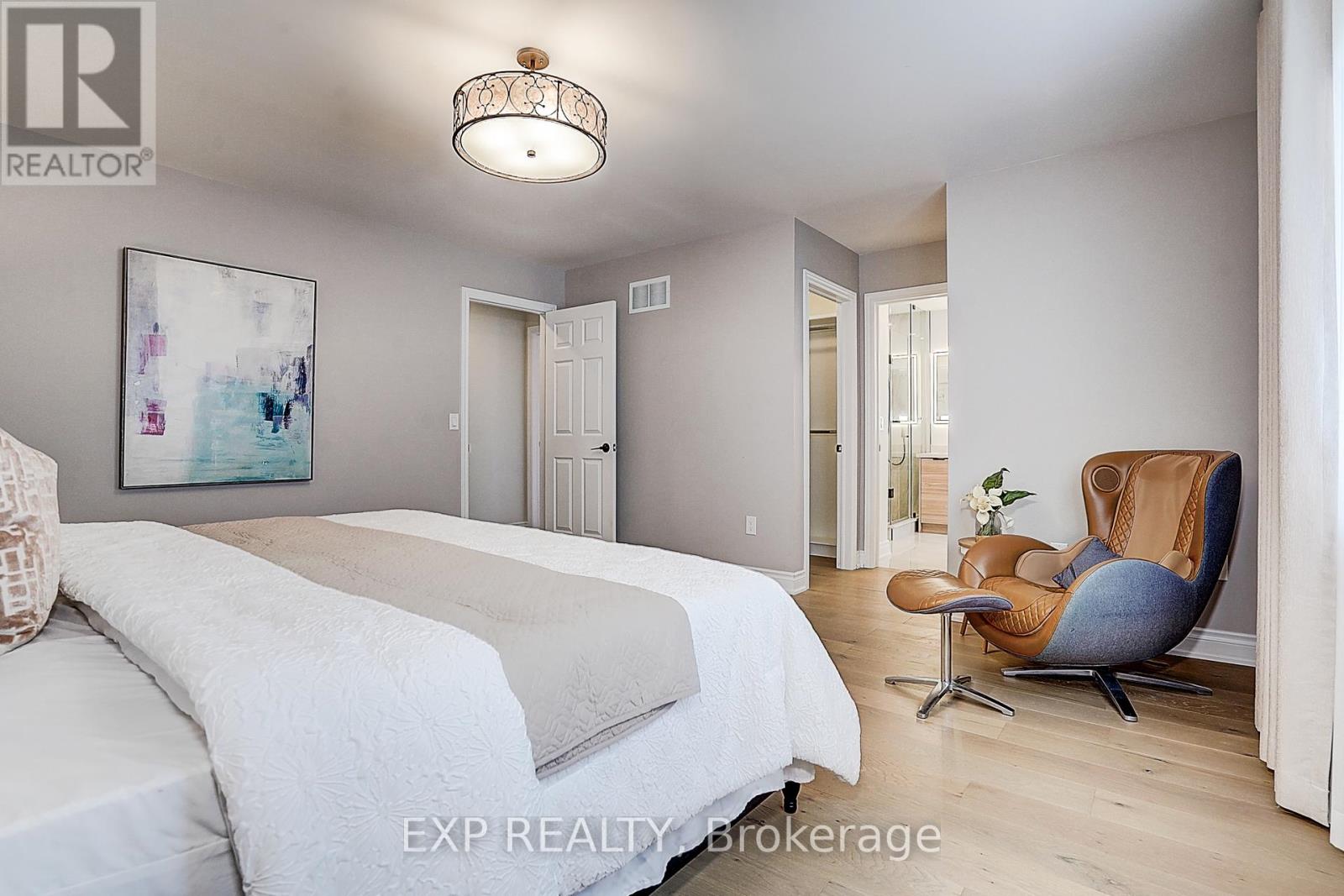 322 Stonebridge Drive, Markham (Berczy), Ontario  L6C 0C5 - Photo 21 - N12208851