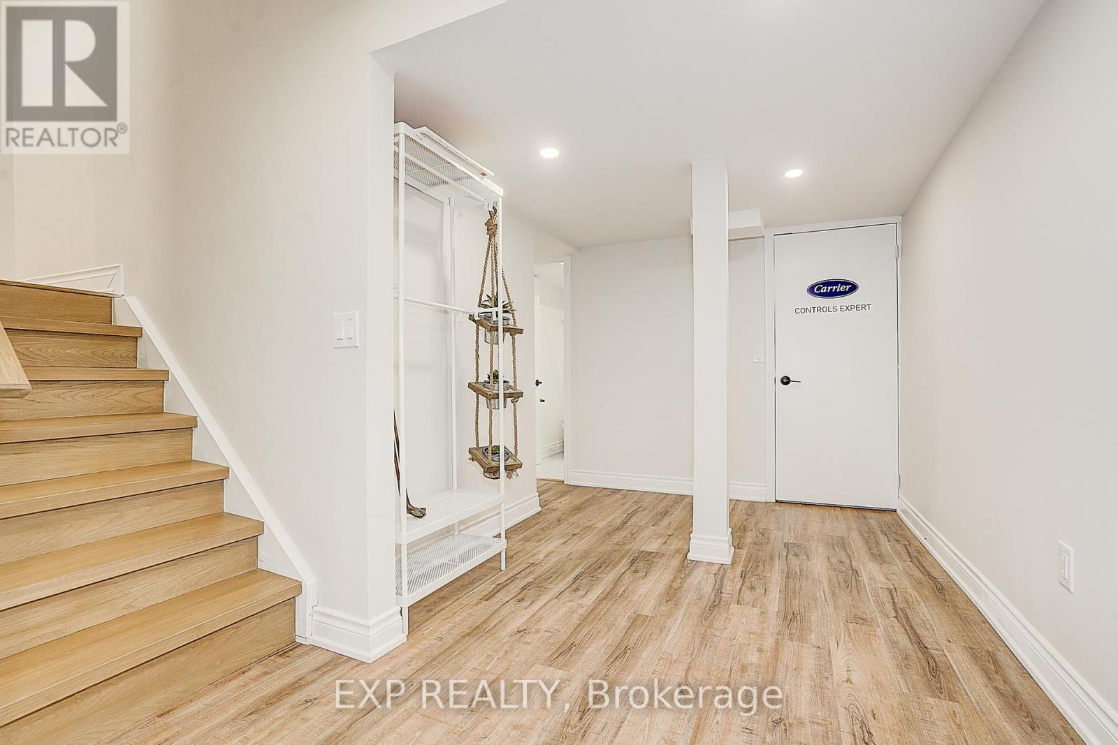 322 Stonebridge Drive, Markham (Berczy), Ontario  L6C 0C5 - Photo 34 - N12208851