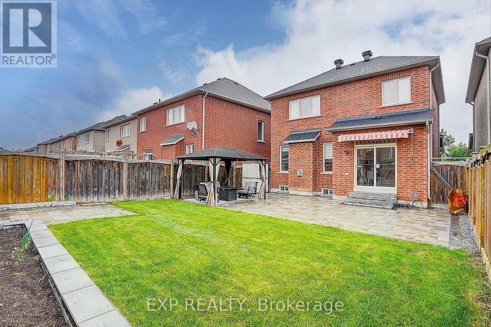 322 Stonebridge Drive, Markham (Berczy), Ontario  L6C 0C5 - Photo 37 - N12208851