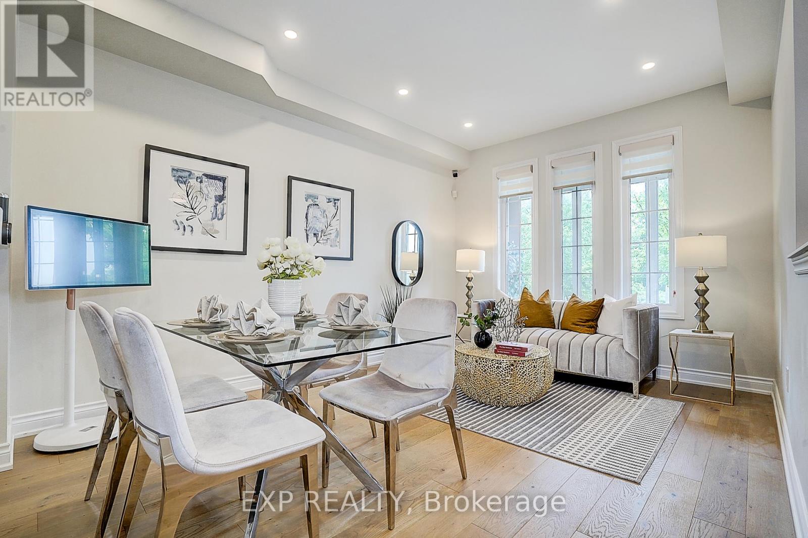 322 Stonebridge Drive, Markham (Berczy), Ontario  L6C 0C5 - Photo 6 - N12208851