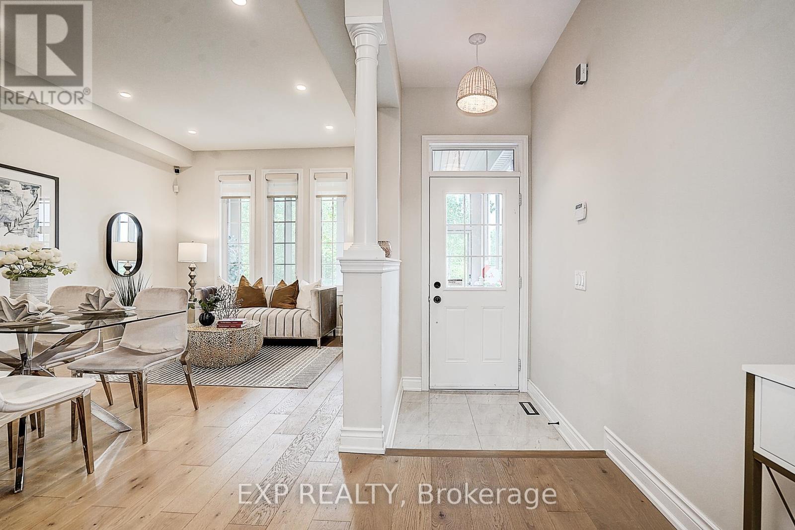 322 Stonebridge Drive, Markham (Berczy), Ontario  L6C 0C5 - Photo 7 - N12208851