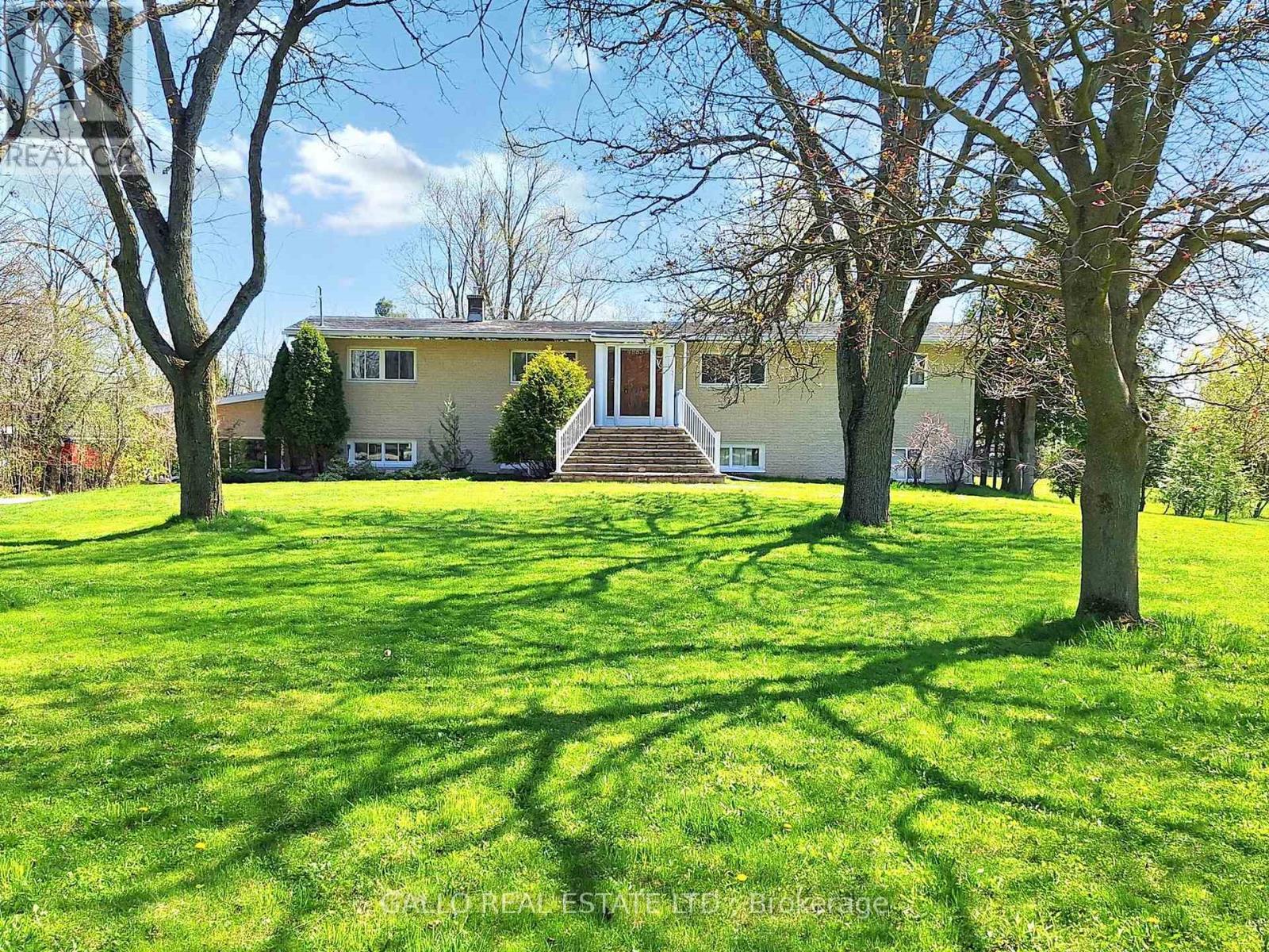 4883 Bethesda Road, Whitchurch-Stouffville, Ontario  L4A 3Z9 - Photo 2 - N12209018