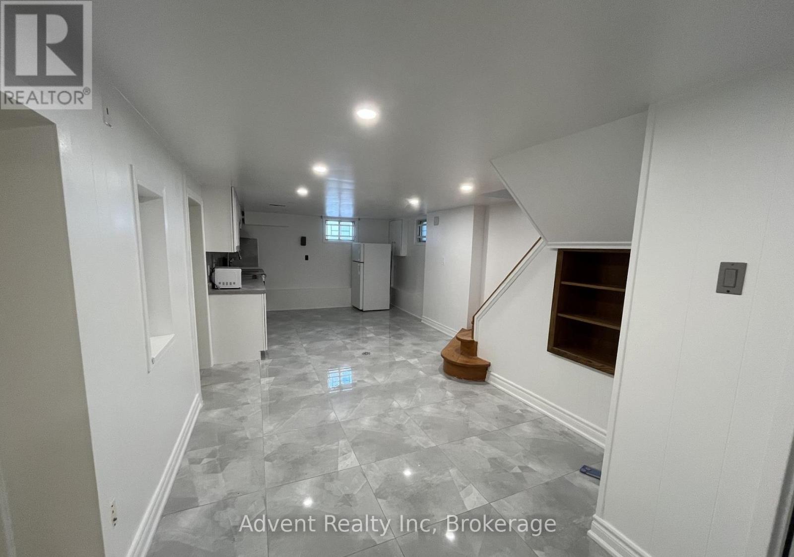BSMT - 345 CENTRE STREET E, Richmond Hill, Ontario