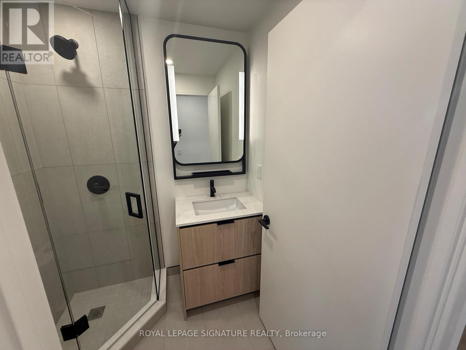 424 - 1050 Eastern Avenue, Toronto (The Beaches), Ontario  M4L 0B7 - Photo 7 - E12209185