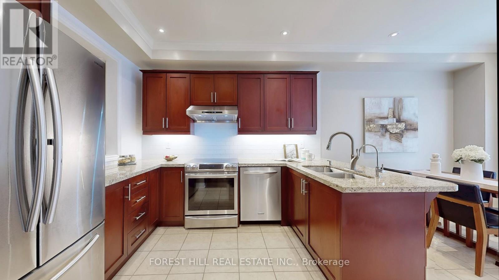 57 - 280 Paradelle Drive, Richmond Hill, Ontario  L4E 0E1 - Photo 11 - N12209069