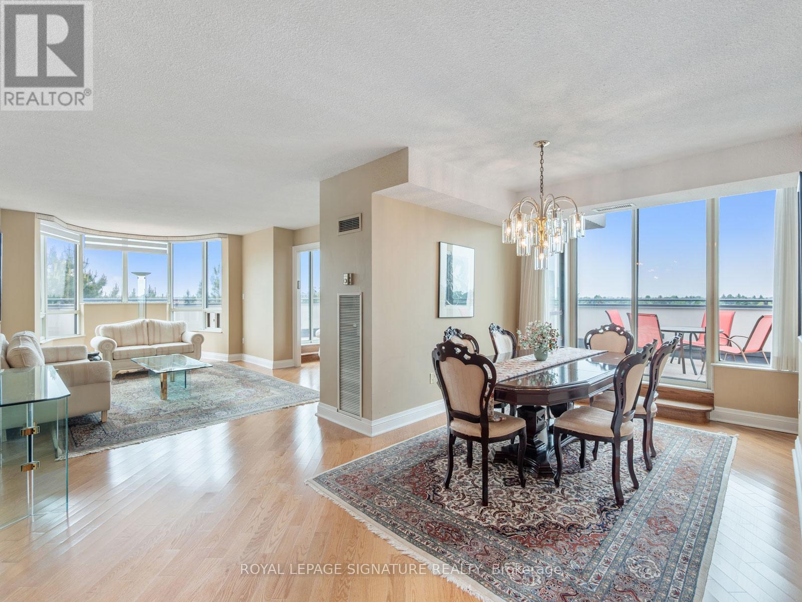 714 - 333 CLARK AVENUE W, vaughan (crestwood-springfarm-yorkhill), Ontario