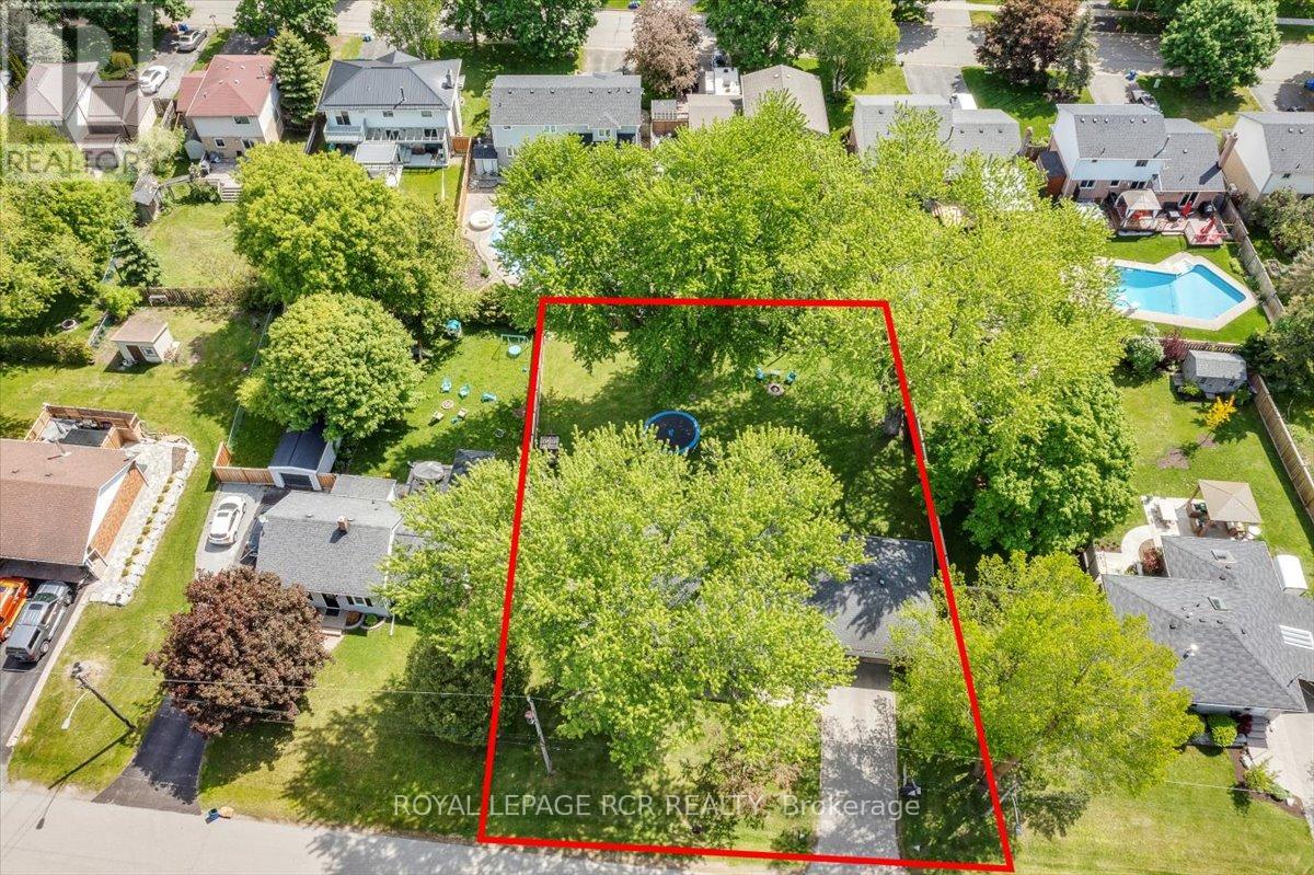 27 Victory Drive, East Gwillimbury, Ontario  L0G 1M0 - Photo 35 - N12209105