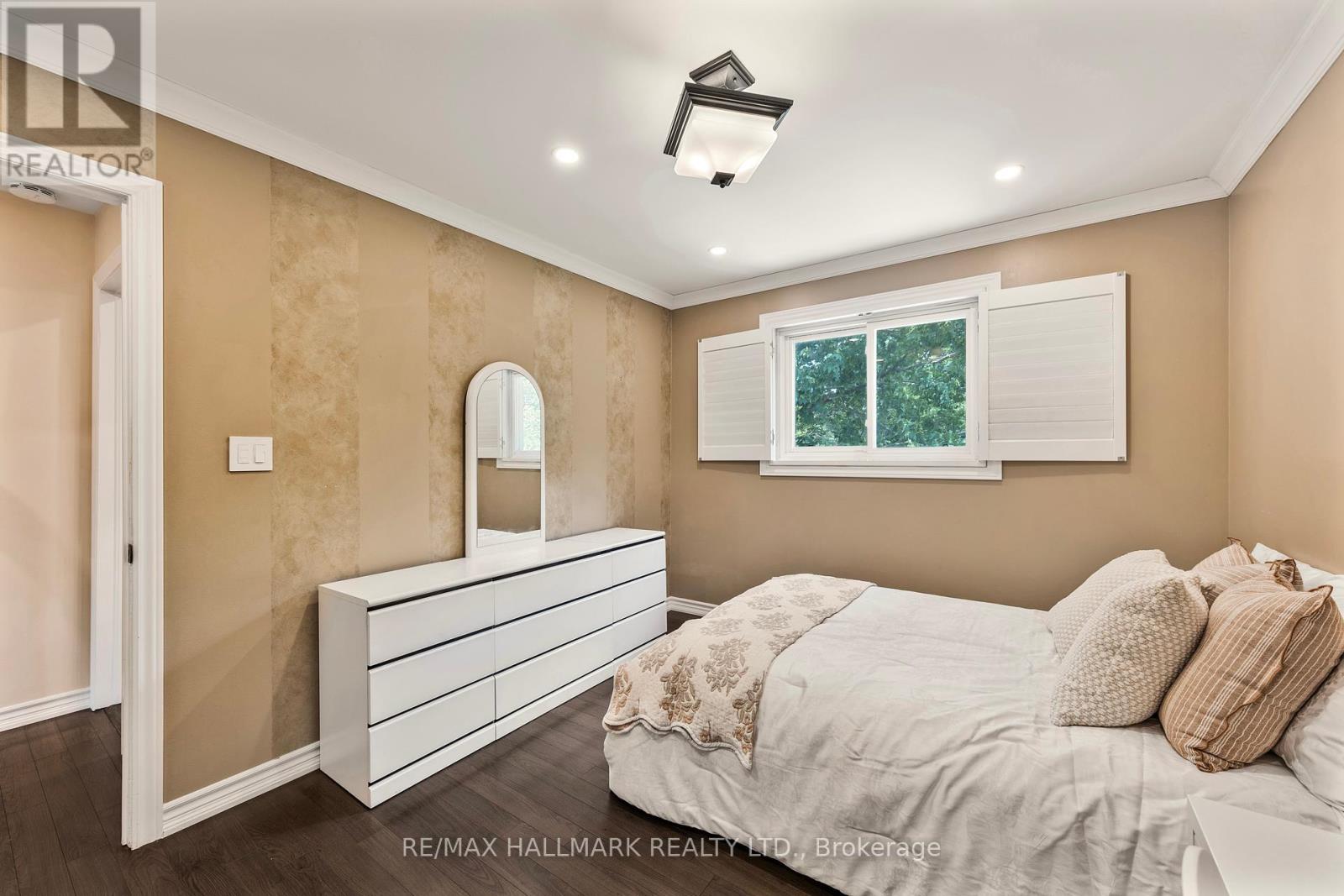 134 Romfield Circuit, Markham, Ontario  L3T 3H9 - Photo 33 - N12209184