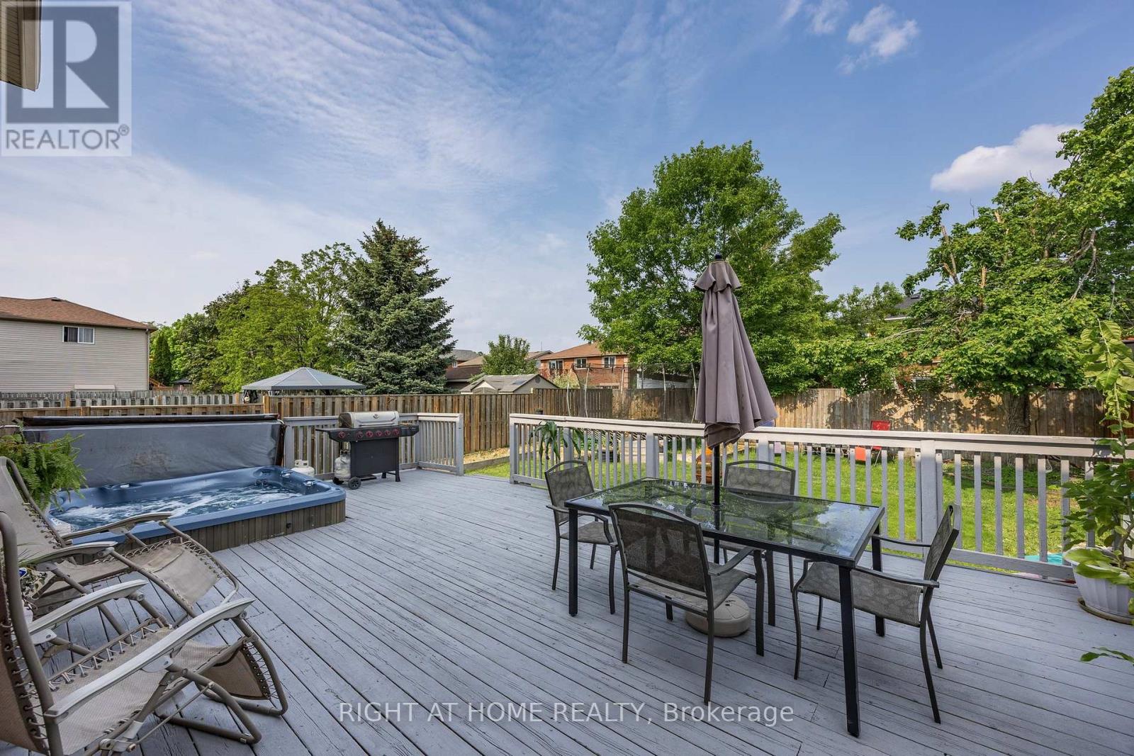 29 Hersey Crescent, Barrie, Ontario  L4N 8P7 - Photo 40 - S12208742