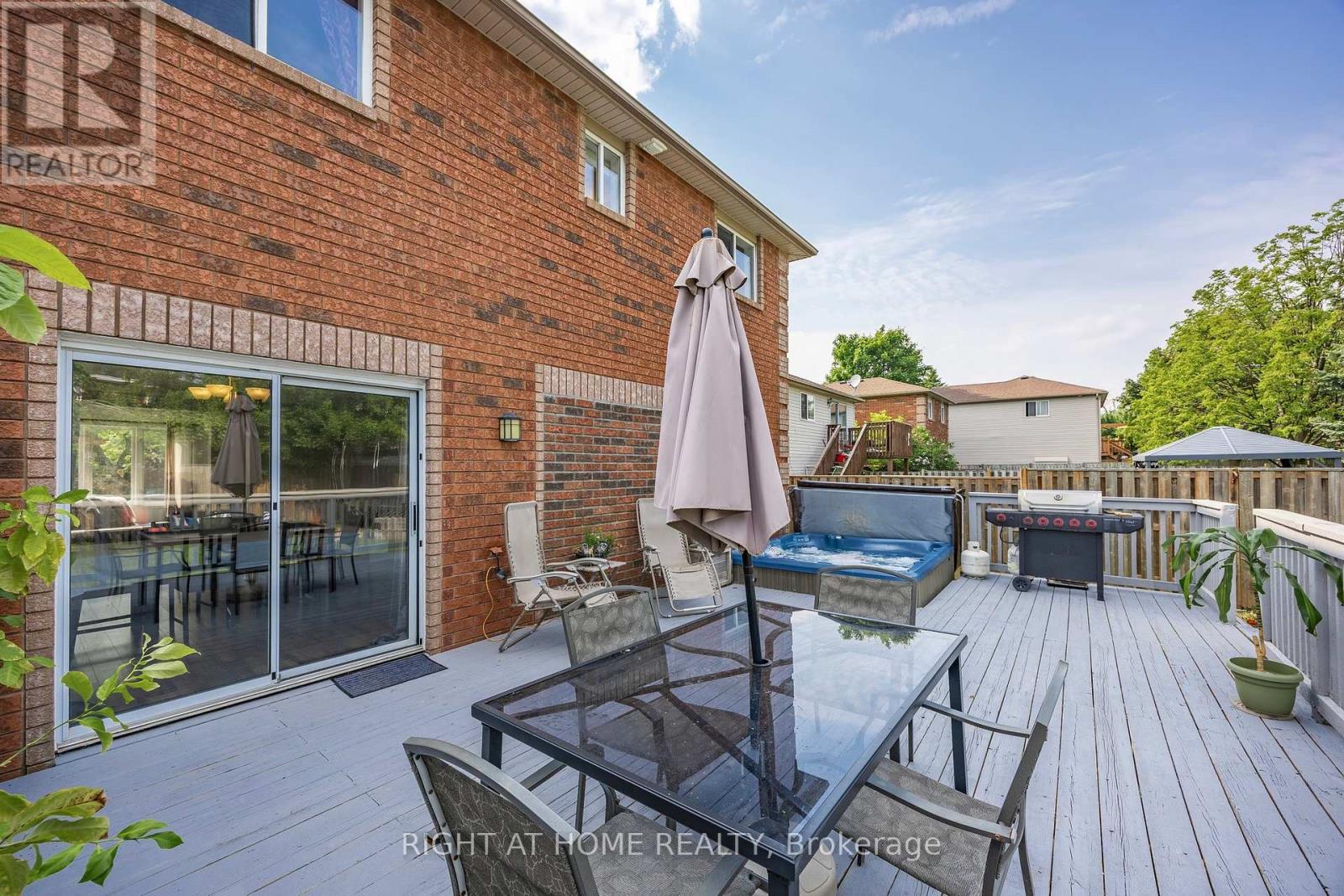 29 Hersey Crescent, Barrie, Ontario  L4N 8P7 - Photo 42 - S12208742