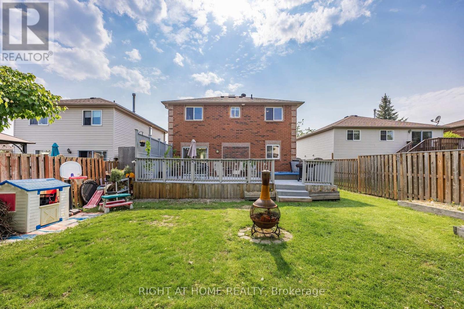 29 Hersey Crescent, Barrie, Ontario  L4N 8P7 - Photo 47 - S12208742