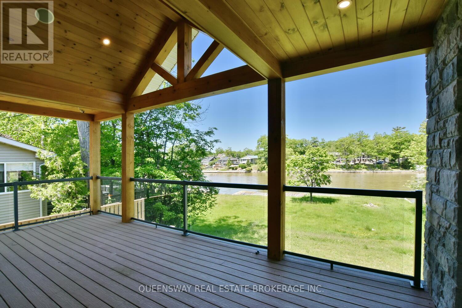 1852 River Road W, Wasaga Beach, Ontario  L9Z 1K9 - Photo 35 - S12208761