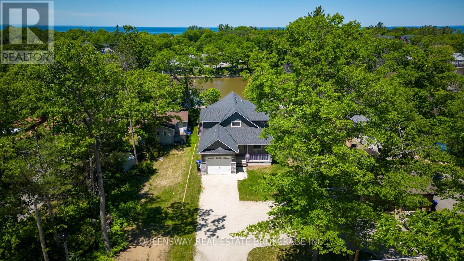 1852 River Road W, Wasaga Beach, Ontario  L9Z 1K9 - Photo 40 - S12208761