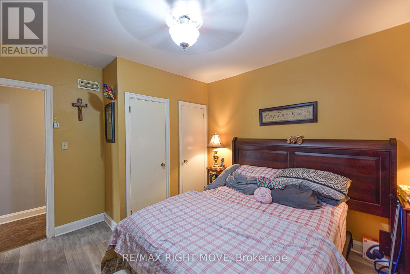 174 Cedar Street, Orillia, Ontario  L3V 2E1 - Photo 19 - S12208782
