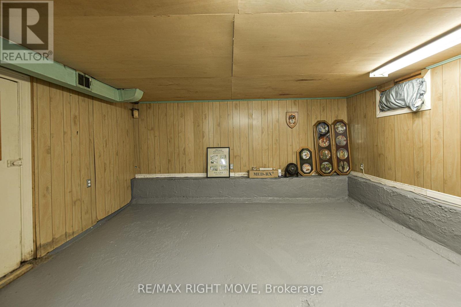 174 Cedar Street, Orillia, Ontario  L3V 2E1 - Photo 25 - S12208782