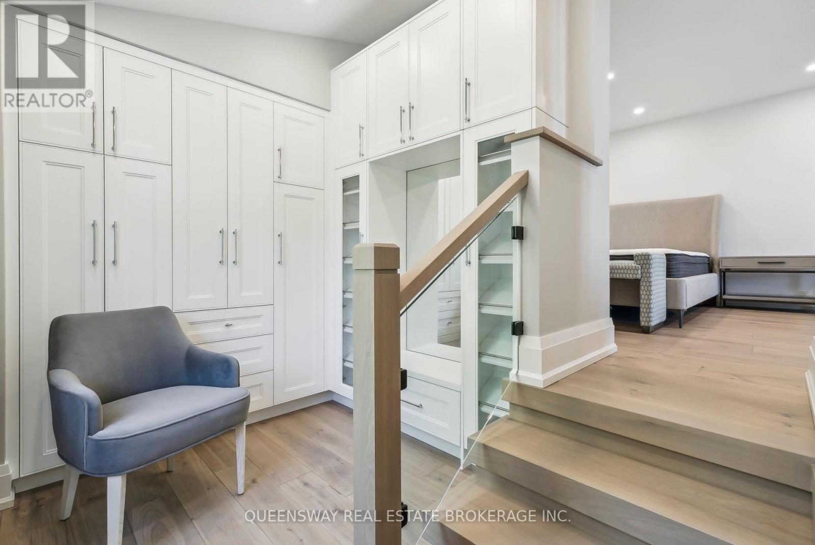 36 Pioneer Trail, Barrie, Ontario  L4N 0T8 - Photo 23 - S12208818
