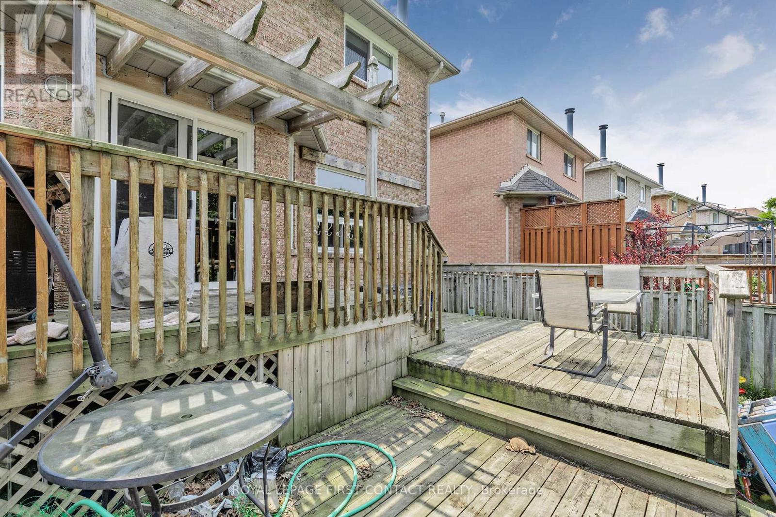 22 Bishop Drive, Barrie, Ontario  L4N 6Y6 - Photo 34 - S12209009
