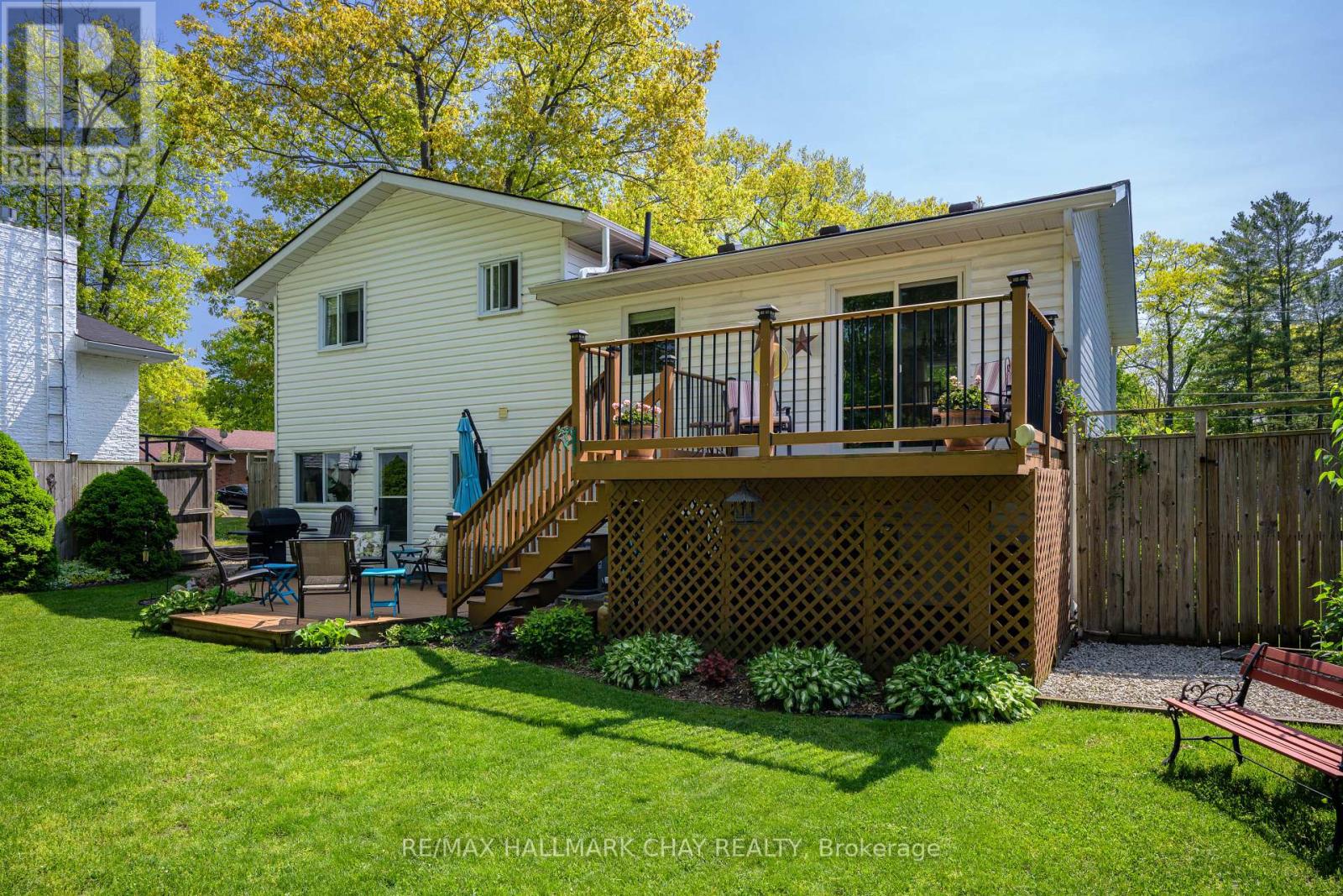 15 Oaktree Court, Wasaga Beach, Ontario  L9Z 2S3 - Photo 12 - S12209026
